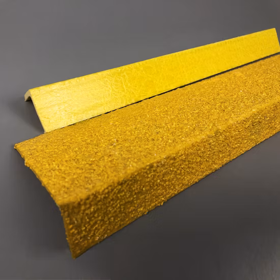 ângulo de grande resistência Pultruded FRP resistente à corrosão da espessura de 3mm